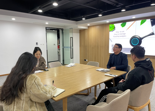 协会考察两家电商平台(图5) 协会考察两家电商平台(图5)